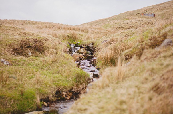 young-love-engagement-wedding-inspiration9