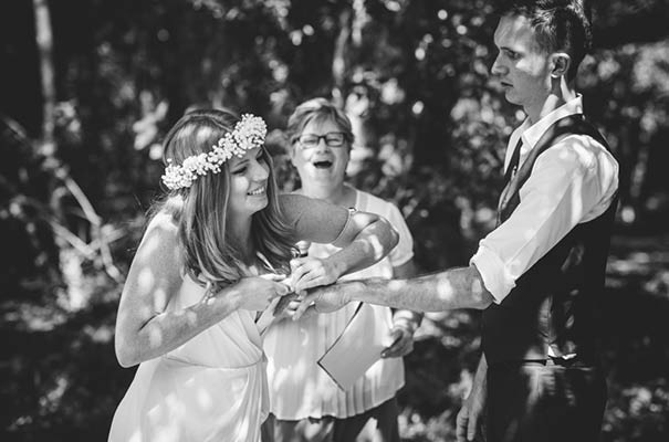 zimmerman-bridalgown-backyard-casual-wedding16