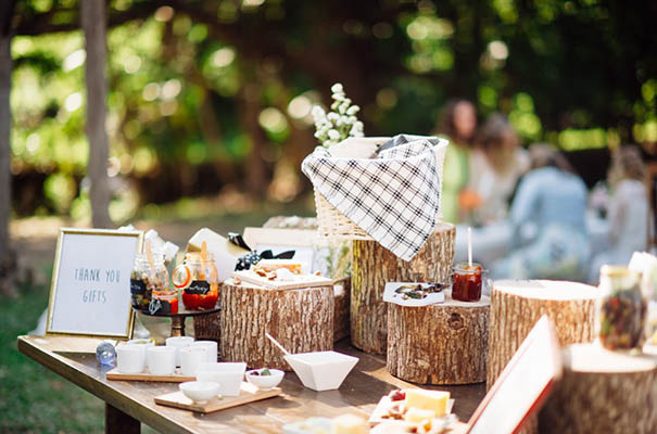 zimmerman-bridalgown-backyard-casual-wedding27