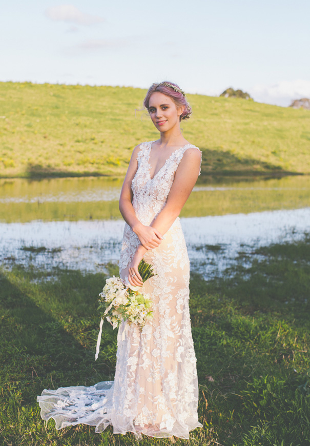 NSW-purple-hair-bride-wedding-inspiration-barn-country44