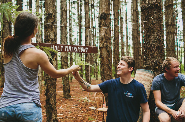 attunga-park-wedding-reception-vintage-bridal-gown-rain-wedding-day11