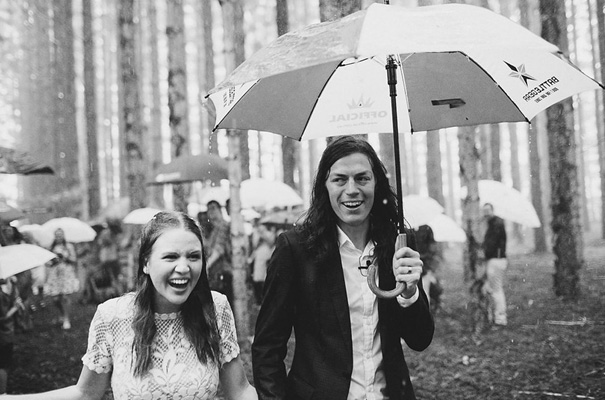 attunga-park-wedding-reception-vintage-bridal-gown-rain-wedding-day27