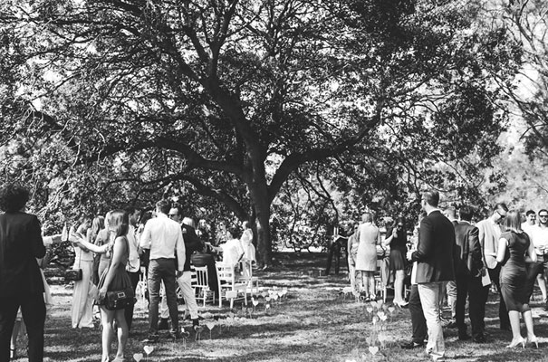 centennial-park-bright-colourful-wedding-lara-hotz-sydney-photographer20