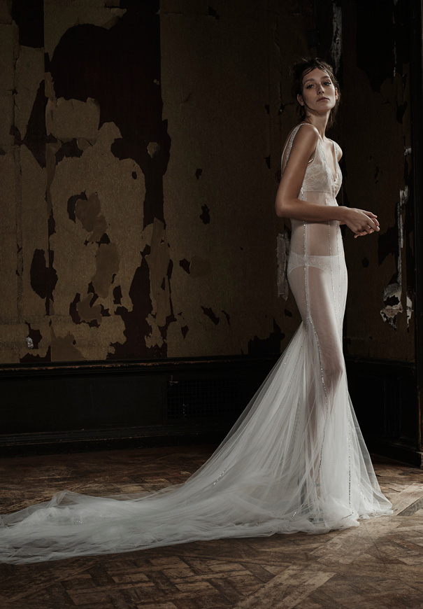 coolest-Vera-Wang-spring-2016-bridal-gown-wedding-dress4