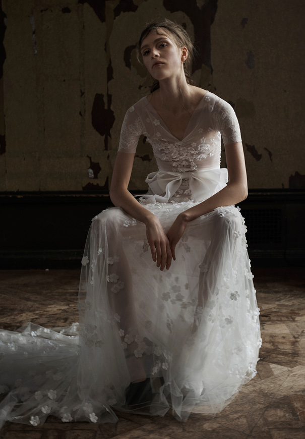 coolest-Vera-Wang-spring-2016-bridal-gown-wedding-dress5