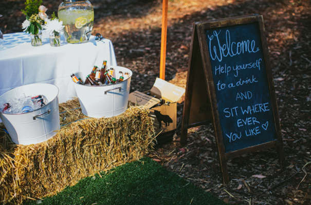perth-west-australian-kangaroo-wedding-flowers-photographer-inspiration9