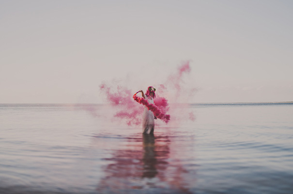 pink-hair-rock-n-roll-gypsy-boho-bridal-inspiration-styling-ideas-cake-wedding15