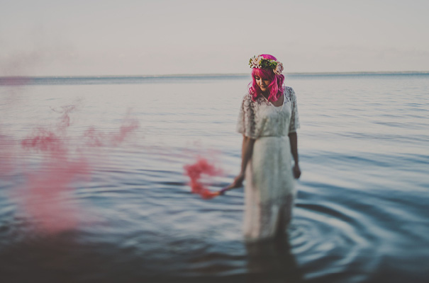 pink-hair-rock-n-roll-gypsy-boho-bridal-inspiration-styling-ideas-cake-wedding16