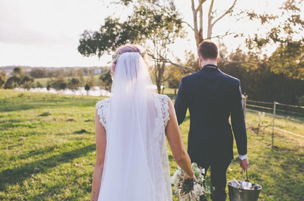 purple-hair-bride-wedding-inspiration-barn-country19