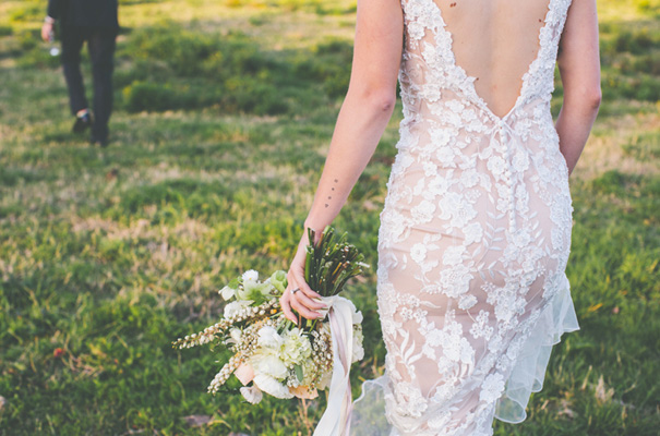 purple-hair-bride-wedding-inspiration-barn-country28