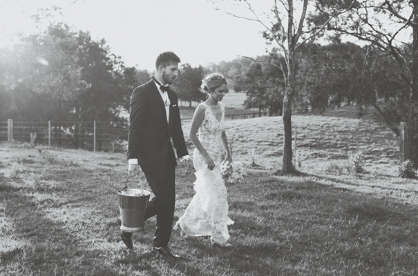 purple-hair-bride-wedding-inspiration-barn-country29