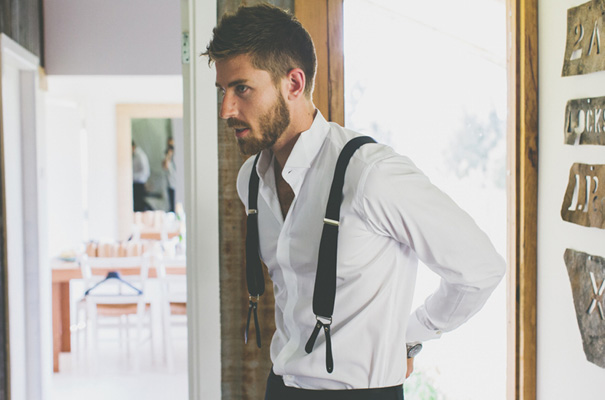 purple-hair-bride-wedding-inspiration-barn-country3