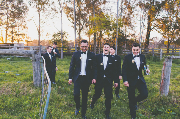 purple-hair-bride-wedding-inspiration-barn-country33