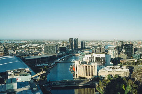 vietnamese-tea-ceremony-red-wedding-dress-bridal-gown-mitch-pohl