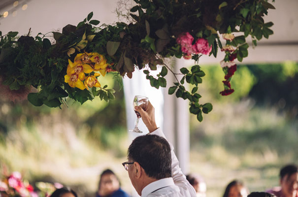 vietnamese-tea-ceremony-red-wedding-dress-bridal-gown-mitch-pohl39