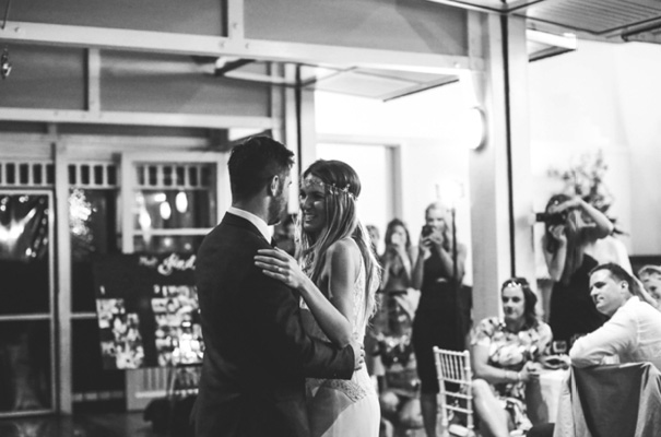 wandin-valley-lovedale-lover-the-label-lara-hotz-wedding-inspiration-cricket-ground45