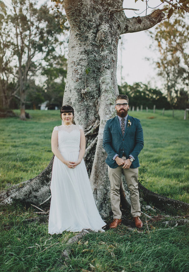 QLD-stories-by-ash-queensland-wedding-gold-wreath-bride7