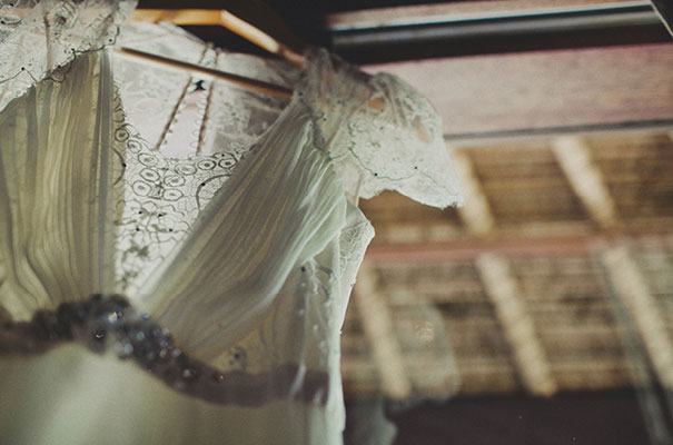 bali-wedding-jenny-packham-bridal-gown-dan-oday-photography