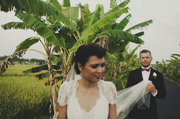 bali-wedding-jenny-packham-bridal-gown-dan-oday-photography28