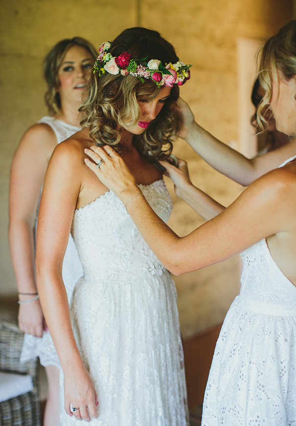 best-byron-bay-wedding-flower-crown-shane-shepherd-photography4
