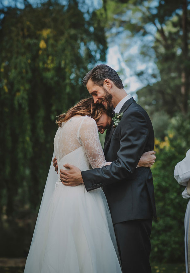 paolo-sebastian-south-australian-wedding-twigs-and-honey-gold-wreath13