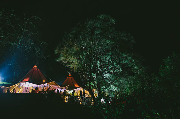 queensland-wedding-photographers-barefoot-bride32