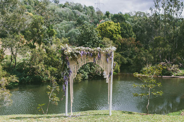 queensland-wedding-photographers-barefoot-bride8