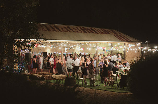 south-australian-wedding-photographer-giant-jenga32