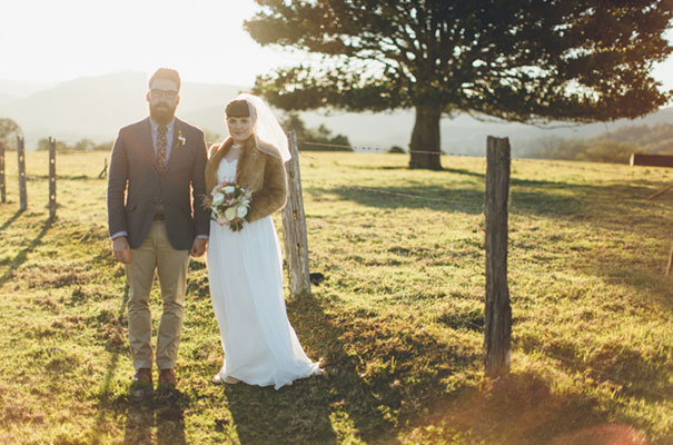 stories-by-ash-queensland-wedding-gold-wreath-bride32