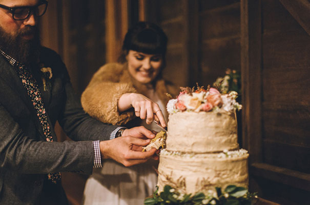 stories-by-ash-queensland-wedding-gold-wreath-bride58