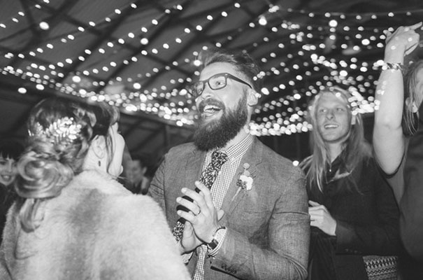 stories-by-ash-queensland-wedding-gold-wreath-bride62