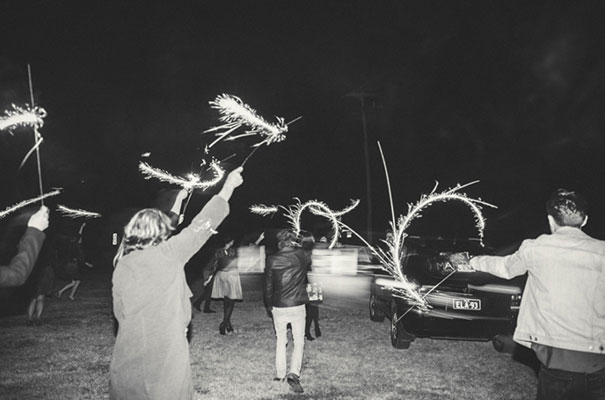 stories-by-ash-queensland-wedding-gold-wreath-bride68