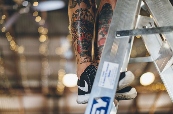 stories-by-ash-queensland-wedding-gold-wreath-bride7