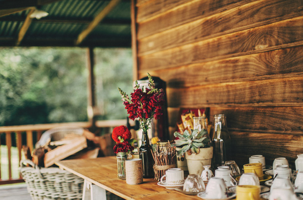 teepee-bright-fun-DIY-wedding-The-Robertsons-Photography24