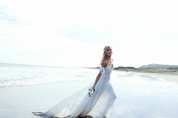 RUe-De-Seine-Nomadic-Love-2016-bridal-gown-wedding-dress-collection-new10