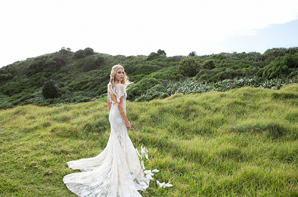 RUe-De-Seine-Nomadic-Love-2016-bridal-gown-wedding-dress-collection-new3