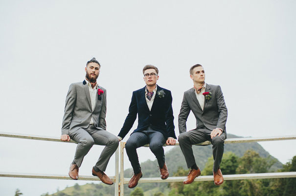 awesome-outdoor-wedding-twig-grace-stylist-prop-hire17