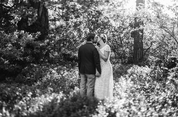 barn-country-farm-wedding-rue-de-seine-bridal-gown17