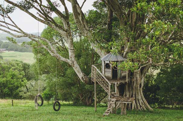 byron-bay-wedding-grace-loves-lace-bridal-gown3