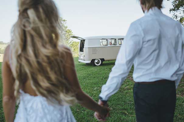 byron-bay-wedding-grace-loves-lace-bridal-gown30