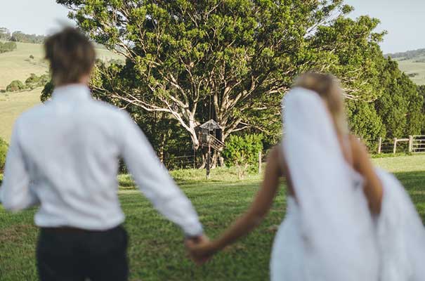 byron-bay-wedding-grace-loves-lace-bridal-gown35