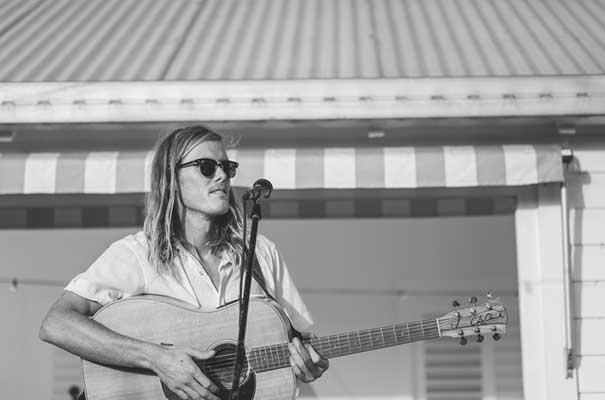 byron-bay-wedding-grace-loves-lace-bridal-gown43