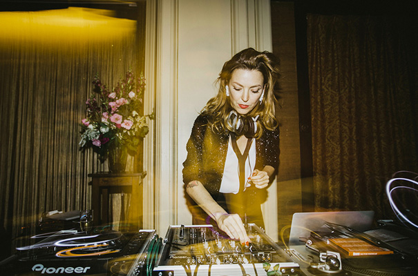 melbourne-quirky-retro-wedding-photography33