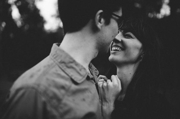 rainy-engagement-photos-love-wedding4