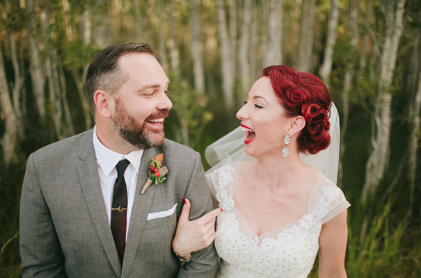 retro-vintage-bride-rock-n-roll-wedding17