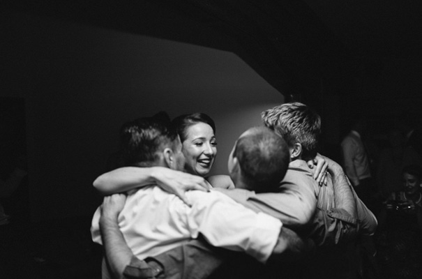 retro-vintage-bride-rock-n-roll-wedding29