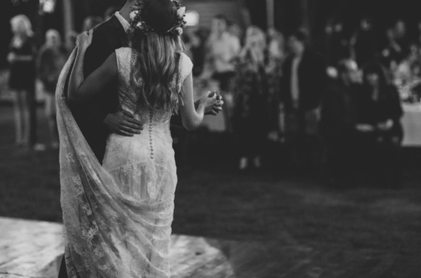 romantic-garden-party-floral-crown-wedding55