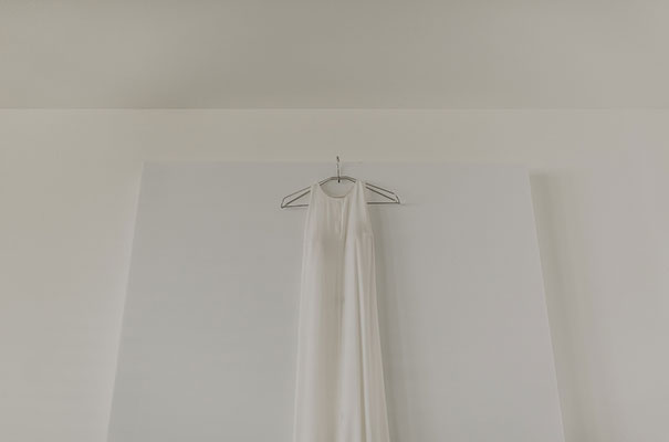 thailand-destination-wedding-photographer-flower-crown