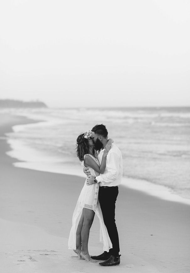 QLD-wedding-photographer-hipster-groom-heart-and-colour6