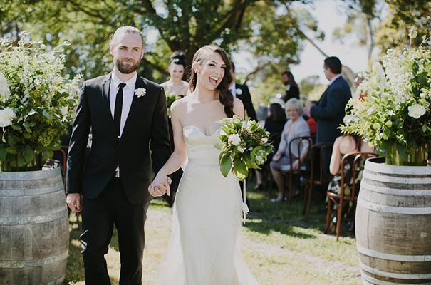 VIC-elegant-romantic-DIY-country-wedding-heart-and-colour18